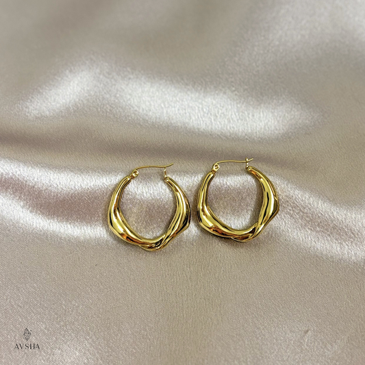 Gianna Golden Hoops